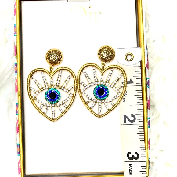 Evil Eye Earrings 🧿 - Picture 4 of 5